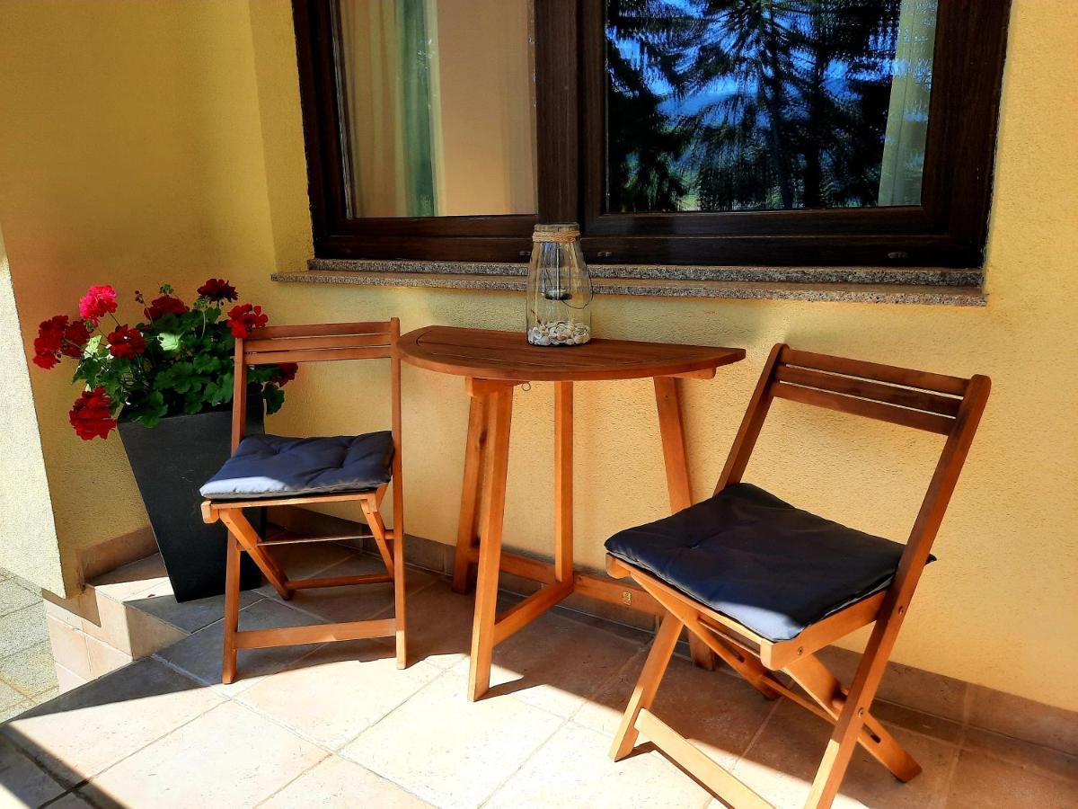 Spacious Apartment "Ana" On Lake Sabljaci 오굴린 외부 사진