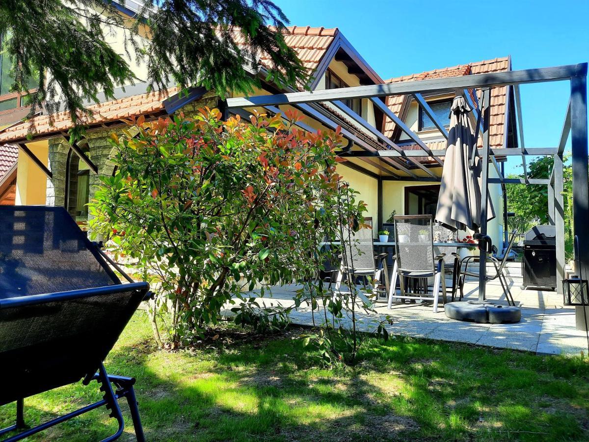 Spacious Apartment "Ana" On Lake Sabljaci 오굴린 외부 사진