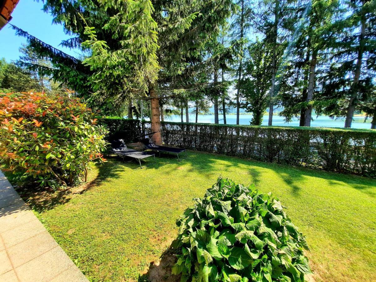 Spacious Apartment "Ana" On Lake Sabljaci 오굴린 외부 사진