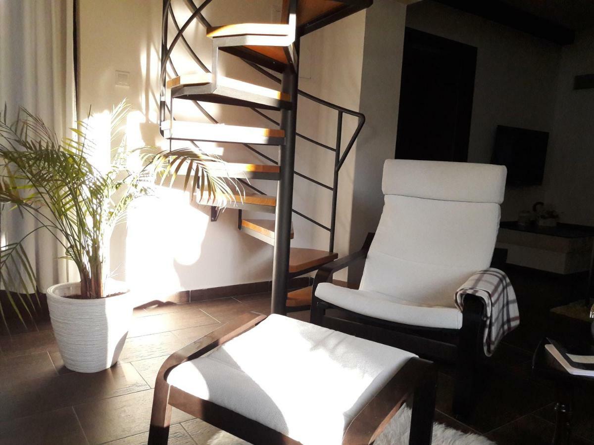 Spacious Apartment "Ana" On Lake Sabljaci 오굴린 외부 사진
