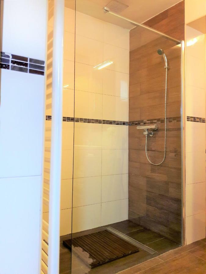 Spacious Apartment "Ana" On Lake Sabljaci 오굴린 외부 사진