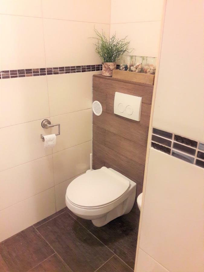 Spacious Apartment "Ana" On Lake Sabljaci 오굴린 외부 사진